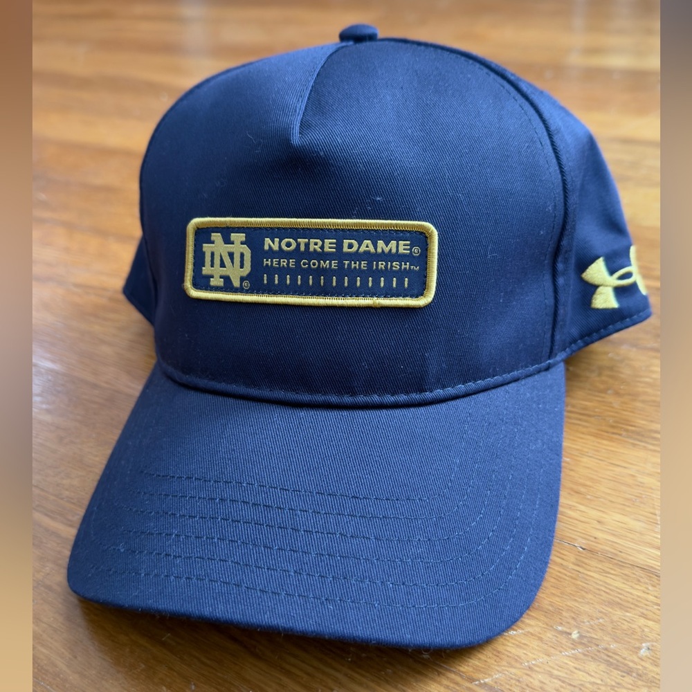 Excellent Under Armour Notre Dame Snapback